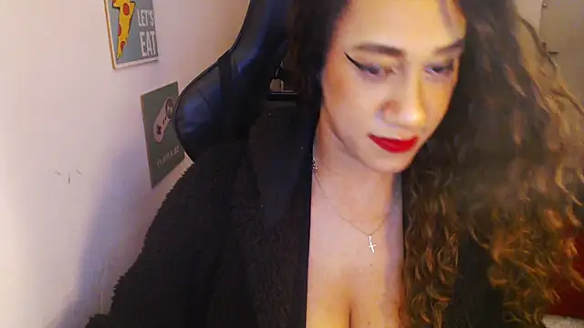 Snapshot of gauchinhaG chatting on November 2025 10:52:02 PM gauchinhaG online show from November 2025 10:52:02 PM