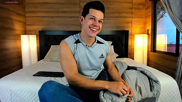 Snapshot of MarcoSullivan chatting on February 2025 02:35:02 PM MarcoSullivan online show from February 2025 02:35:02 PM