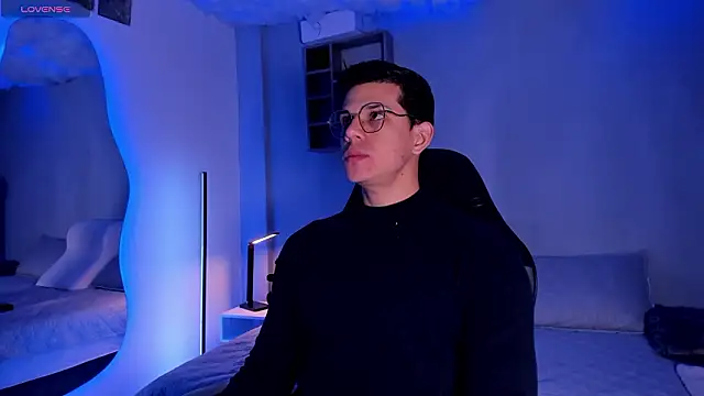 Snapshot of MarcoSullivan chatting on February 2026 12:21:01 PM MarcoSullivan online show from February 2026 12:21:01 PM