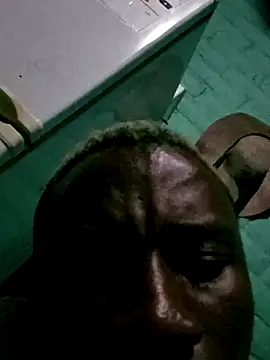 HandsomeBuoyy21 online show from February 2026 02:18:02 AM