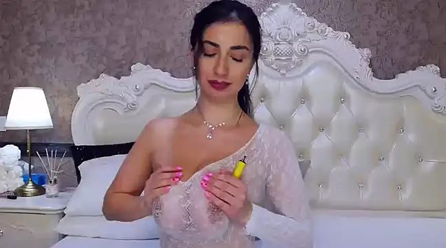 OliveWilson online show from February 2025 01:28:01 PM