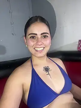 Azuna25 online show from July 2026 08:33:01 PM