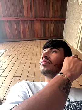 tom thick online show from January 2026 07:16:02 PM