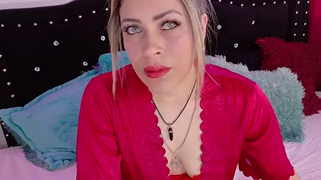 Natalia Montoya online show from September 2025 09:36:01 PM