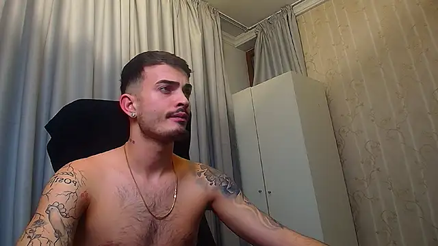 Snapshot of BrandonTate chatting on February 2026 06:59:02 PM BrandonTate online show from February 2026 06:59:02 PM