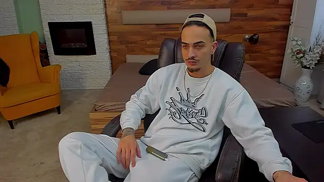 Snapshot of BrandonTate chatting on February 2026 02:02:01 PM BrandonTate online show from February 2026 02:02:01 PM