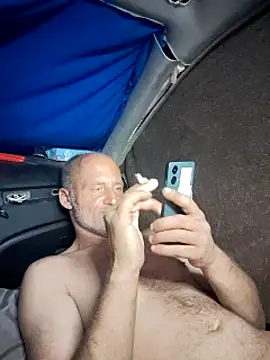 Snapshot of FloppyPickle4u chatting on February 2025 10:32:02 AM FloppyPickle4u online show from February 2025 10:32:02 AM