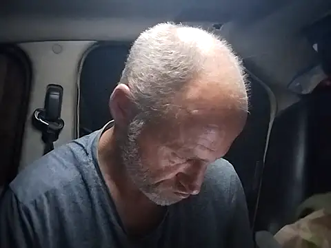 Snapshot of FloppyPickle4u chatting on February 2025 11:54:01 AM FloppyPickle4u online show from February 2025 11:54:01 AM