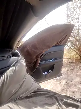 Snapshot of FloppyPickle4u chatting on February 2025 07:19:02 PM FloppyPickle4u online show from February 2025 07:19:02 PM