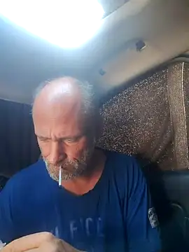 Snapshot of FloppyPickle4u chatting on February 2025 06:56:02 PM FloppyPickle4u online show from February 2025 06:56:02 PM