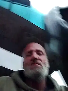 Snapshot of FloppyPickle4u chatting on February 2025 08:10:01 AM FloppyPickle4u online show from February 2025 08:10:01 AM