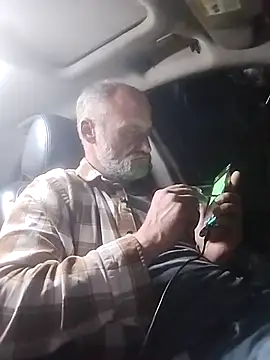 Snapshot of FloppyPickle4u chatting on February 2025 03:47:02 AM FloppyPickle4u online show from February 2025 03:47:02 AM