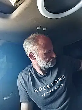 Snapshot of FloppyPickle4u chatting on February 2025 05:27:01 PM FloppyPickle4u online show from February 2025 05:27:01 PM