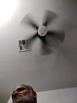 Snapshot of FloppyPickle4u chatting on February 2025 07:12:02 AM FloppyPickle4u online show from February 2025 07:12:02 AM