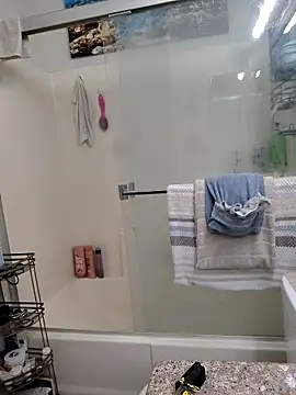 Snapshot of FloppyPickle4u chatting on February 2025 10:04:02 PM FloppyPickle4u online show from February 2025 10:04:02 PM