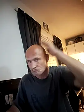 Snapshot of FloppyPickle4u chatting on February 2025 11:52:01 AM FloppyPickle4u online show from February 2025 11:52:01 AM