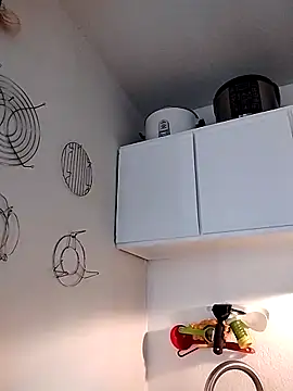 Snapshot of FloppyPickle4u chatting on February 2025 06:43:02 PM FloppyPickle4u online show from February 2025 06:43:02 PM