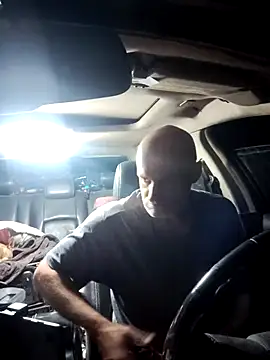 Snapshot of FloppyPickle4u chatting on March 2025 05:31:02 AM FloppyPickle4u online show from March 2025 05:31:02 AM