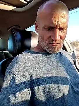 Snapshot of FloppyPickle4u chatting on March 2025 12:27:02 AM FloppyPickle4u online show from March 2025 12:27:02 AM