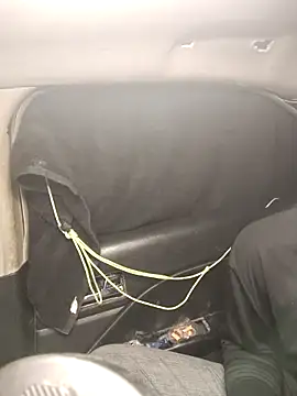 Snapshot of FloppyPickle4u chatting on March 2025 04:57:02 AM FloppyPickle4u online show from March 2025 04:57:02 AM