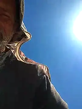 Snapshot of FloppyPickle4u chatting on March 2025 09:25:02 PM FloppyPickle4u online show from March 2025 09:25:02 PM