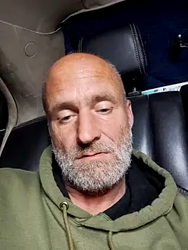 Snapshot of FloppyPickle4u chatting on March 2025 10:24:01 AM FloppyPickle4u online show from March 2025 10:24:01 AM