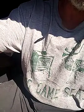 Snapshot of FloppyPickle4u chatting on March 2025 06:04:02 PM FloppyPickle4u online show from March 2025 06:04:02 PM