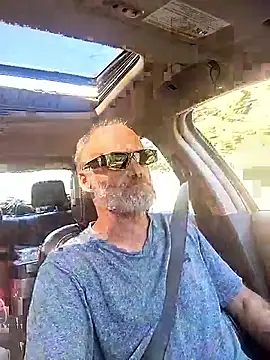 Snapshot of FloppyPickle4u chatting on September 2025 06:30:01 PM FloppyPickle4u online show from September 2025 06:30:01 PM