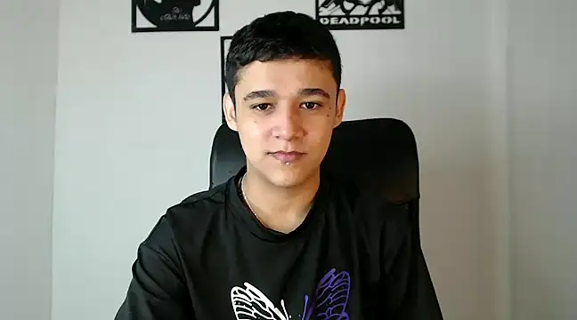 kaiine190 online show from December 2024 01:17:01 PM