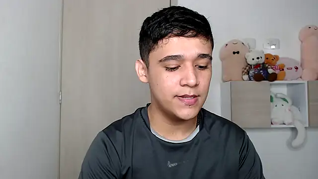 kaiine190 online show from February 2026 06:07:01 AM