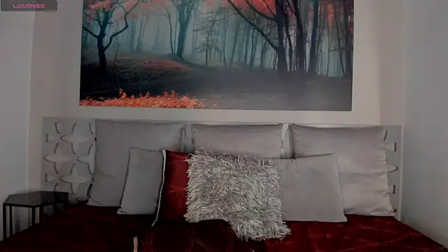 LunaRuso online show from February 2025 11:09:01 PM