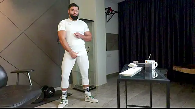 mattmasterss online show from January 2025 04:26:01 AM