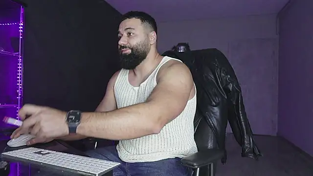 mattmasterss online show from February 2026 10:15:02 PM