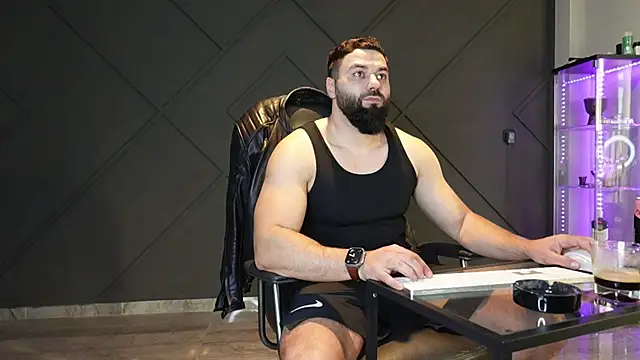 mattmasterss online show from April 2026 03:42:02 PM