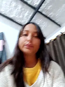 Snapshot of Bonnie_Clydeee chatting on December 2025 12:19:01 AM Bonnie Clydeee online show from December 2025 12:19:01 AM