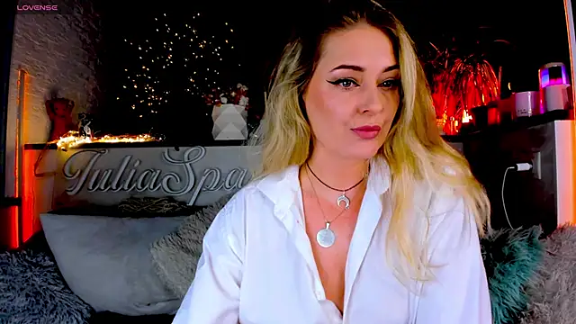  JuliaSpace  online show from March 2025 05:13:01 PM