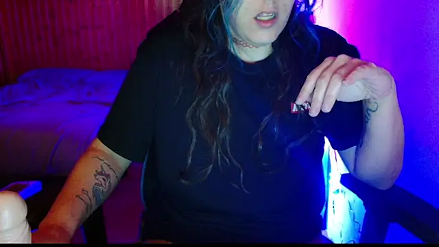 bratty niagara online show from December 2025 11:15:01 AM