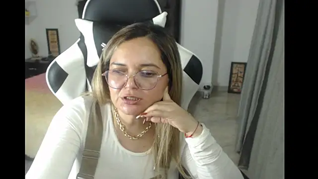 samy vsn online show from February 2025 02:31:01 AM