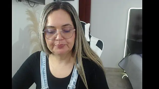 samy vsn online show from September 2025 05:25:01 PM