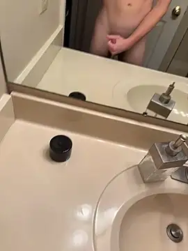 sixincher601 online show from January 2025 05:34:01 PM