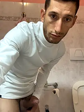 Gionnytav online show from October 2025 06:08:02 PM