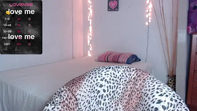 MitchWilson1 online show from September 2025 02:00:02 AM