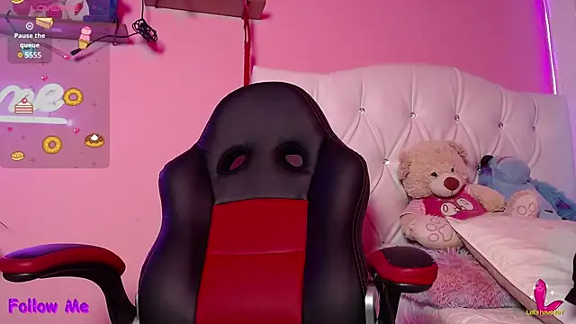 HECATE 23 online show from March 2025 01:08:02 PM