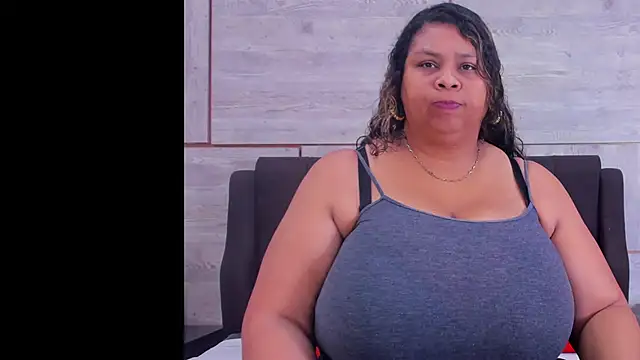 Lynn Jones online show from February 2025 04:21:01 AM