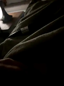 fuckitzer online show from November 2025 09:36:01 PM