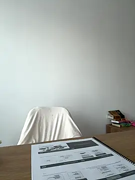 streetdoll online show from October 2025 06:53:02 AM