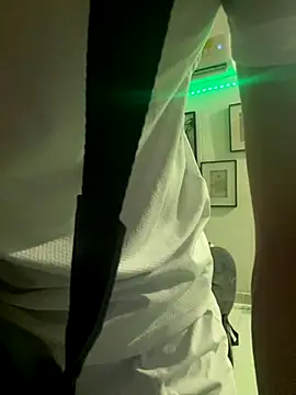 royalgirls x online show from November 2025 01:26:02 AM