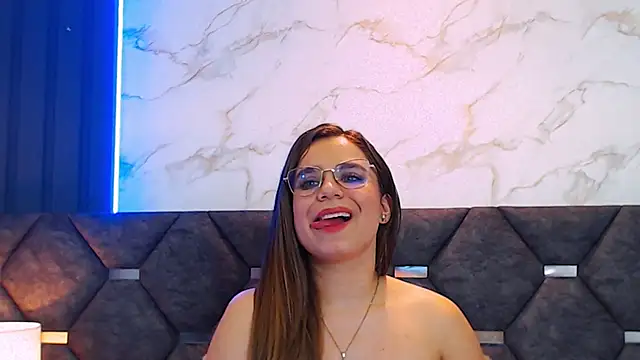 ThaniaJones online show from March 2025 09:26:01 PM