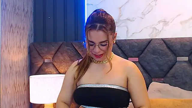 ThaniaJones online show from March 2025 03:18:02 PM