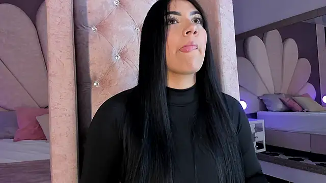 PaulinaDuarte online show from March 2026 11:28:02 AM